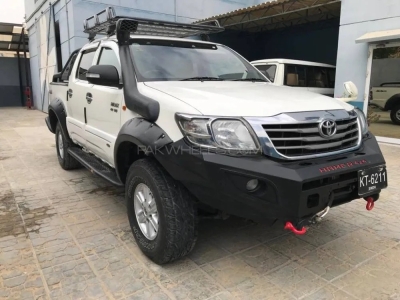 Toyota Hilux 2012