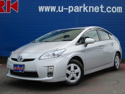 Toyota Pirus 2011