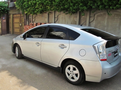 Toyota Pirus 2014
