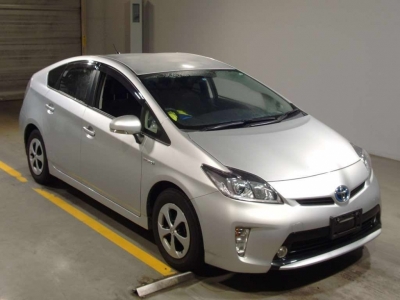 Toyota Pirus 2014