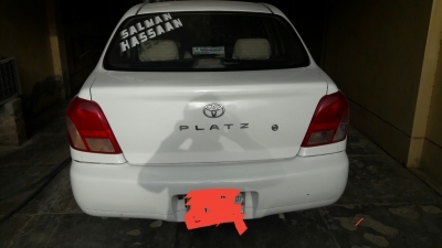 Toyota Platz 2000