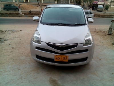 Toyota Ractis 2014