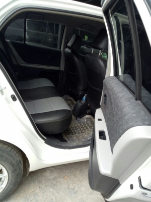 Toyota Vitz 2010