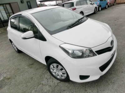 Toyota Vitz 2012