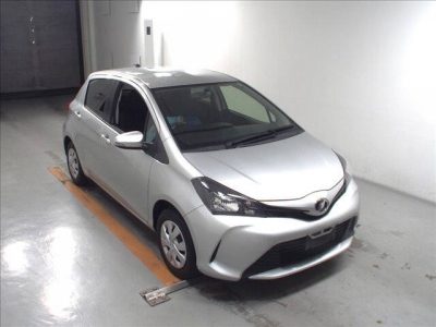 Toyota Vitz 2014
